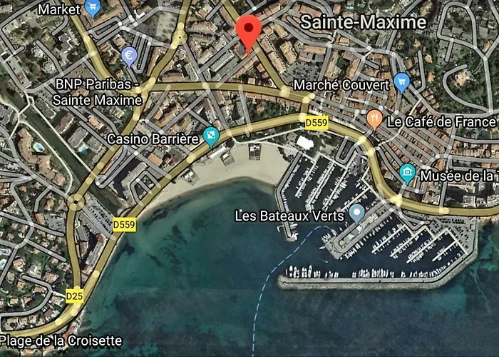 Perle Rare A 250M De La Plage ! Climatise Avec Parking, Balcon & Wifi