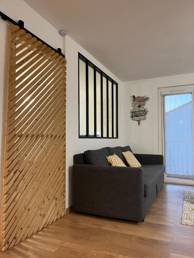 Perle Rare A 250m De La ! Climatise Avec Parking, Balcon & Wifi Apartment *