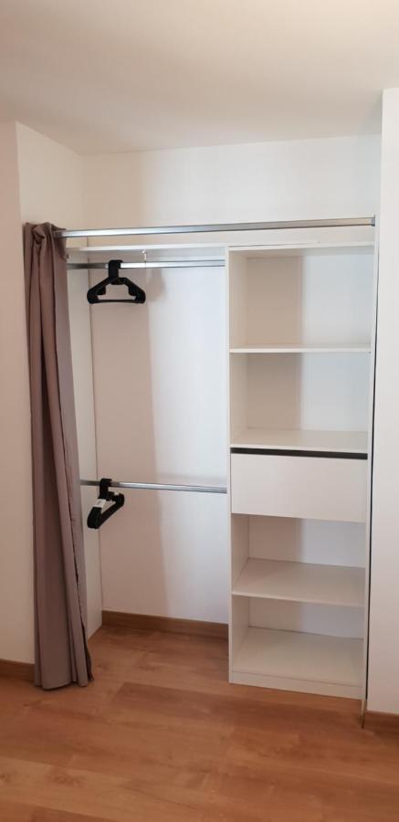 Perle Rare A 250m De La ! Climatise Avec Parking, Balcon & Wifi * Sainte-Maxime